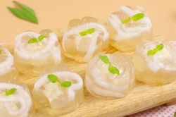 Món ăn mùa hè: Bí quyết 'hô biến' bột rau câu thành món ăn vặt ngon mắt - lạ miệng, ai cũng mê!