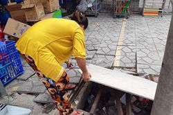 Trộm nắp cống thoát nước: Quá nguy hiểm cho người đi đường!