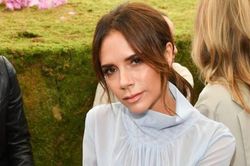 Victoria Beckham cứu vãn thương hiệu thời trang thua lỗ