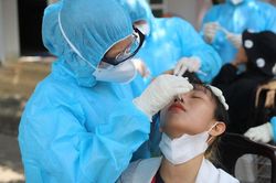 TP Hồ Chí Minh: Lấy mẫu xét nghiệm gần 6.000 người sau khi phát hiện ca mắc Covid-19 trong cộng đồng