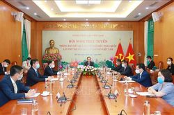 Hội nghị thông báo về kết quả Đại hội Đảng XIII tới Đảng Nhân dân Campuchia