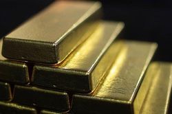 Giá vàng tăng vọt qua ngưỡng cản quan trọng, USD tự do rơi sâu