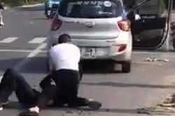 Tìm người dân phối hợp cùng tài xế taxi bắt đối tượng phạm tội
