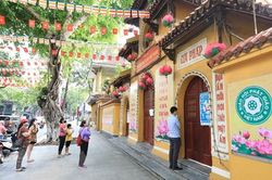 Chủ tịch Ủy ban Trung ương Mặt trận Tổ quốc Việt Nam gửi thư chúc mừng Đại lễ Phật đản 2021