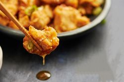 Nâng tầm cá chiên với sốt chanh sánh thơm