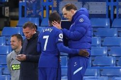 Thắng Leicester, HLV Chelsea vẫn lo lắng tột độ