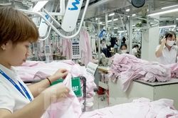 Tổng Liên đoàn lao động chi tiền hỗ trợ người lao động ảnh hưởng COVID-19