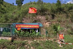 Điện Biên: Kiên cố hóa chốt phòng, chống dịch COVID-19 trên biên giới