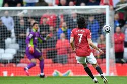 Siêu phẩm của Cavani đến từ 'pha kiến tạo ma' của Bruno Fernandes?