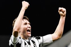 Cặp sao trẻ tỏa sáng giúp Juventus vô địch Coppa Italia