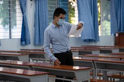 ĐH Kinh tế TP.HCM bỏ thi trực tiếp vì dịch Covid-19