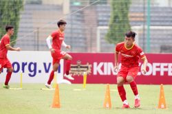Hữu Thắng chấn thương trước khi hội quân U22 Việt Nam
