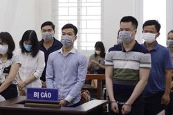 Chủ mưu tổ chức trà trộn vào chuyên cơ sang Hàn Quốc, nữ giám đốc nhận án 5 năm tù