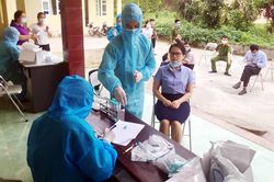 40.000 người tổ công tác bầu cử ở Quảng Ninh được xét nghiệm SARS-CoV-2