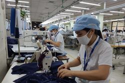 Thúc đẩy các tiêu chuẩn lao động quốc tế tại Việt Nam