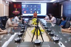 Cơ sở giáo dục đại học được tổ chức bảo vệ, đánh giá khóa luận trực tuyến