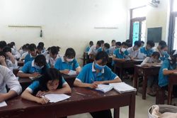 Để ôn bài 'Công dân với các quyền tự do cơ bản' đạt hiệu quả cao