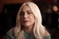 Lady Gaga gây sốc khi lần đầu tiết lộ chuyện bị lạm dụng và phá thai khi chỉ mới 19 tuổi
