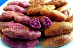 Sài Gòn có đồ ăn vặt từ mấy loại quả bình dân thôi mà ngon lắm