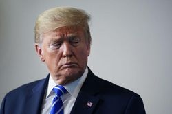Tham vọng của ông Trump hứng chịu một đòn đau