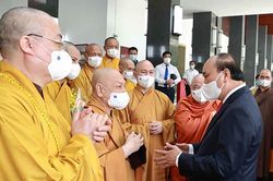 Con số & Sự kiện