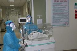 Sản phụ mắc COVID-19 suy hô hấp sinh con thành công