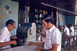 Những khoảnh khắc khó quên đời thường ở Cuba năm 1976