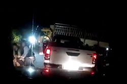 Hà Tĩnh: Dùng bàn chông, nổ súng vây bắt ô tô chở ma túy