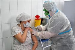Ukraine và EU nhất trí công nhận hộ chiếu tiêm chủng