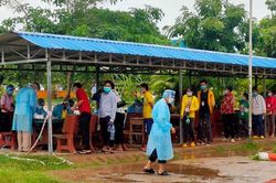 Campuchia phát hiện cụm dịch ở các nhà máy