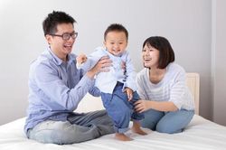 Chăm sóc 'gốc rễ' của sự tôn trọng: 'Luật nhân quả' trong cách giáo dục thế hệ sau