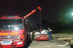 Tìm thấy thi thể người đàn ông nghi nhảy cầu Bến Thủy 1 tự vẫn