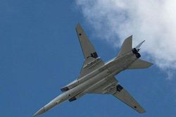 Không còn là tin đồn, siêu máy bay ném bom Nga đã ở Syria, trận quyết chiến đã đến?