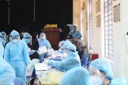 Hà Nội: Thêm 10 ca dương tính SARS-CoV-2, trong đó 8 bệnh nhân thuộc chùm ca bệnh Times City và T&T