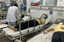 Khoảng 100 công nhân bị ngộ độc khí Amoniac