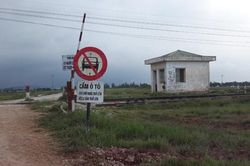 Hoang hóa một khu công nghiệp