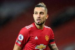 Chuyển nhượng 26/5: MU chốt bán ngôi sao đầu tiên. Mourinho nhắm mua ngôi sao 100 triệu