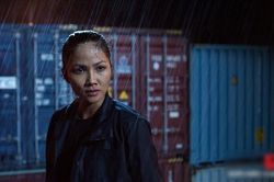 H'Hen Niê xuống sắc trên phim trường