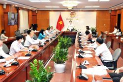 Bắc Ninh rơi vào thế khó khi thực hiện mục tiêu 'vừa tay cày, tay súng'