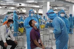Kiến nghị bổ sung công nhân vào nhóm ưu tiên tiêm vaccine phòng COVID-19
