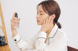 Xịt khoáng và những điều bạn cần biết trước khi sử dụng
