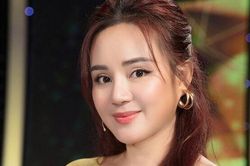 Vy Oanh bức xúc, đáp trả thông tin 'làm bé, đẻ thuê, cướp chồng', đưa ra yêu cầu cho bà Phương Hằng