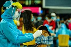 TP.HCM: Thêm nhiều dịch vụ không thiết yếu tạm dừng hoạt động
