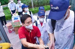Sinh viên trường Y tiếp tục lên đường 'chia lửa' tuyến đầu phòng chống dịch COVID-19