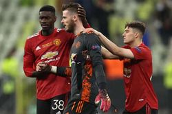 Vì sao Solskjaer để 'tội đồ' De Gea bắt chính thay khi đấu Villarreal?