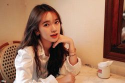 Nhan sắc nữ sinh tài năng của ĐH Kinh tế Quốc dân