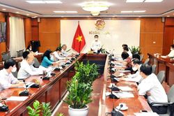 Bộ Công Thương hỗ trợ Bắc Ninh thực hiện 'mục tiêu kép'