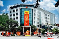 Tặng thưởng Huân chương Độc lập cho nhân dân, cán bộ hai quận Hoàn Kiếm, Ba Đình