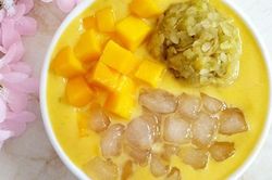 Cách làm chè cốm xoài mát ngọt