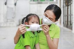 Chung tay bảo đảm thực hiện quyền trẻ em, bảo vệ trẻ em trong thiên tai, dịch bệnh